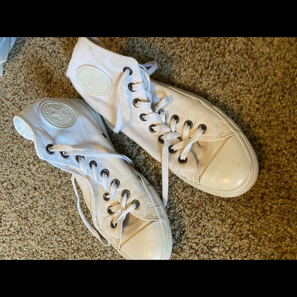 White converse